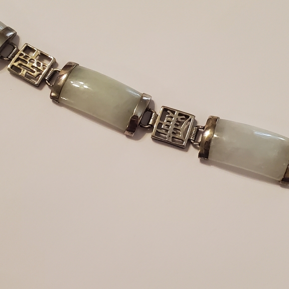 Vintage Jade Chinese Symbol Panel Bracelet - Picture 6 of 6